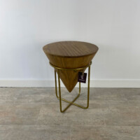 Mesa Auxiliar en Acacia Metal Oro