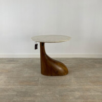 Mesa Auxiliar en Mango Oval