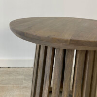 Mesa Auxiliar en Mango Oscura - Imagen 5