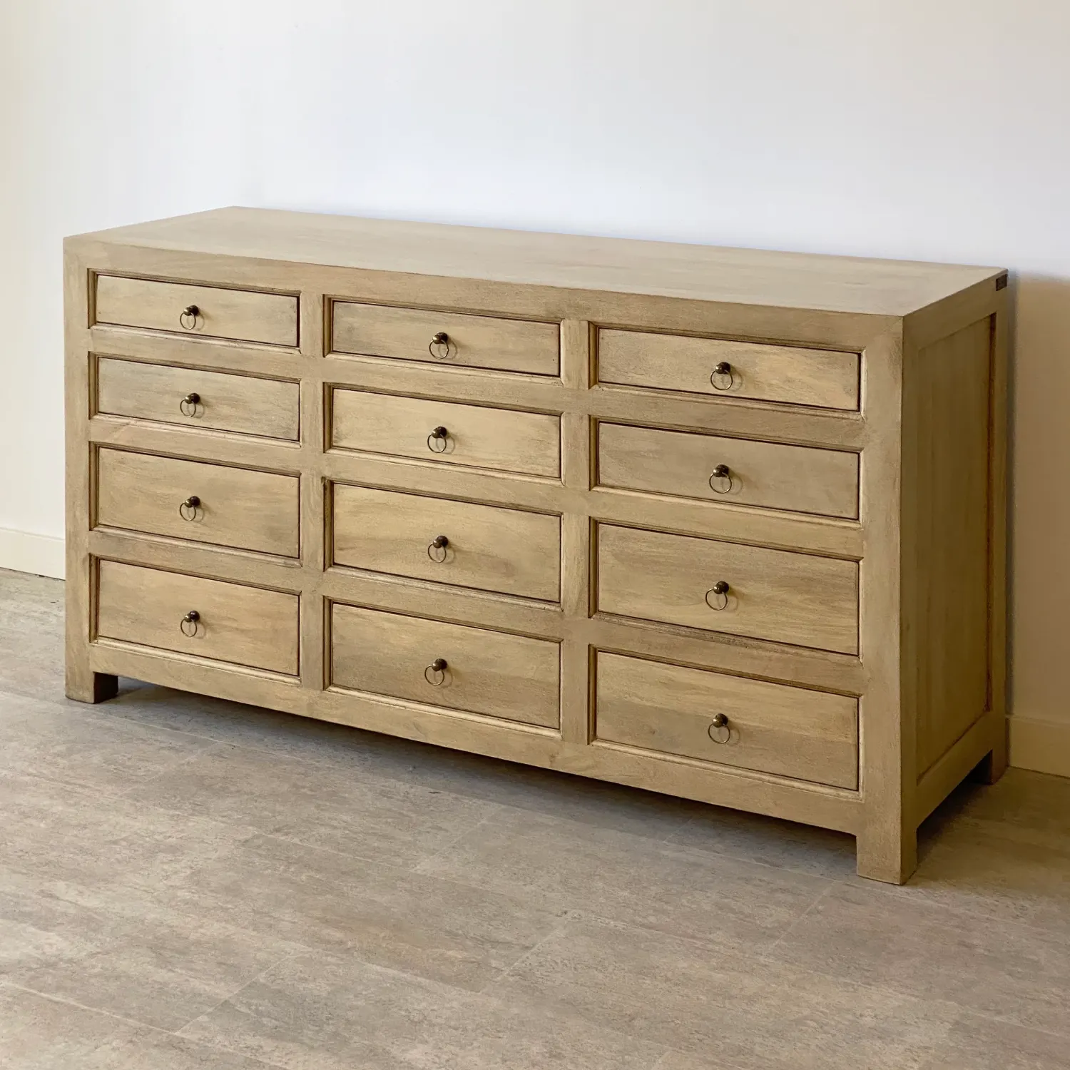 Cómoda de 12 Cajones en Mango Rustic - Imagen 2