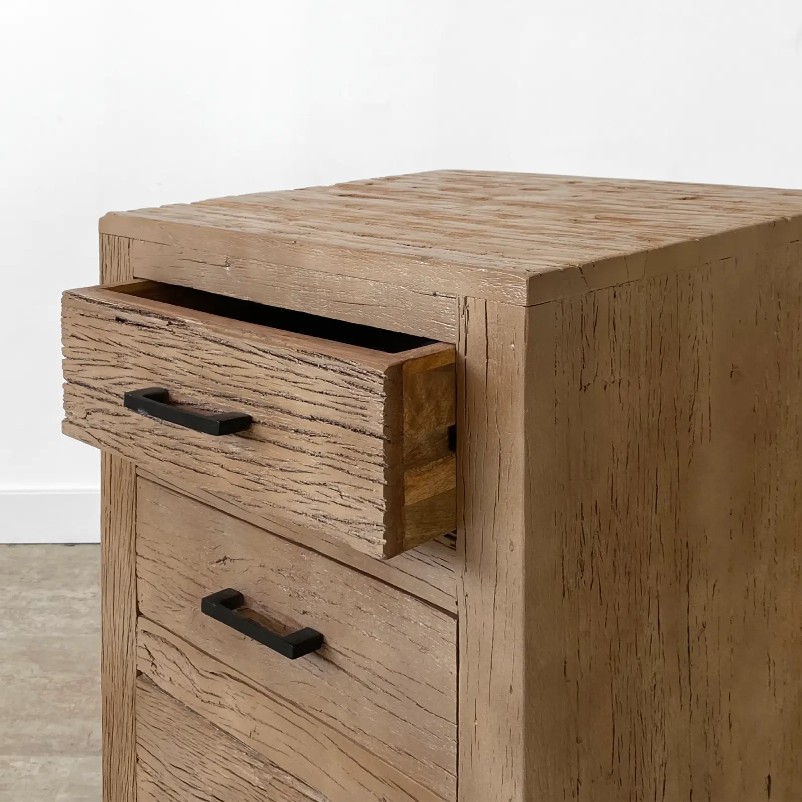 Mesita de Noche en Madera Reciclada Formentera - Imagen 6