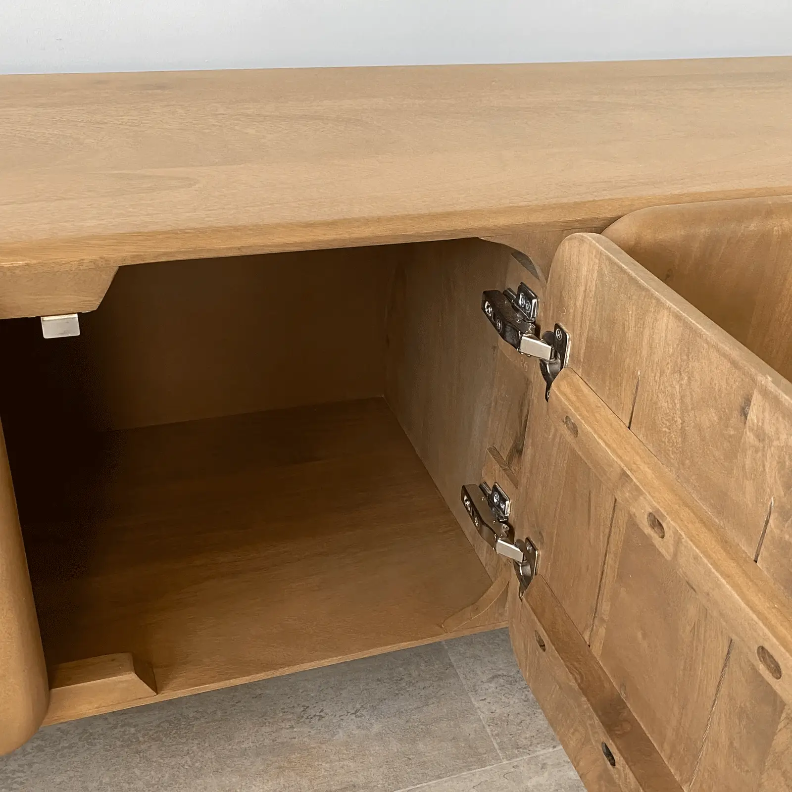 Mueble Tv 175cm en Mango Curve - Imagen 7